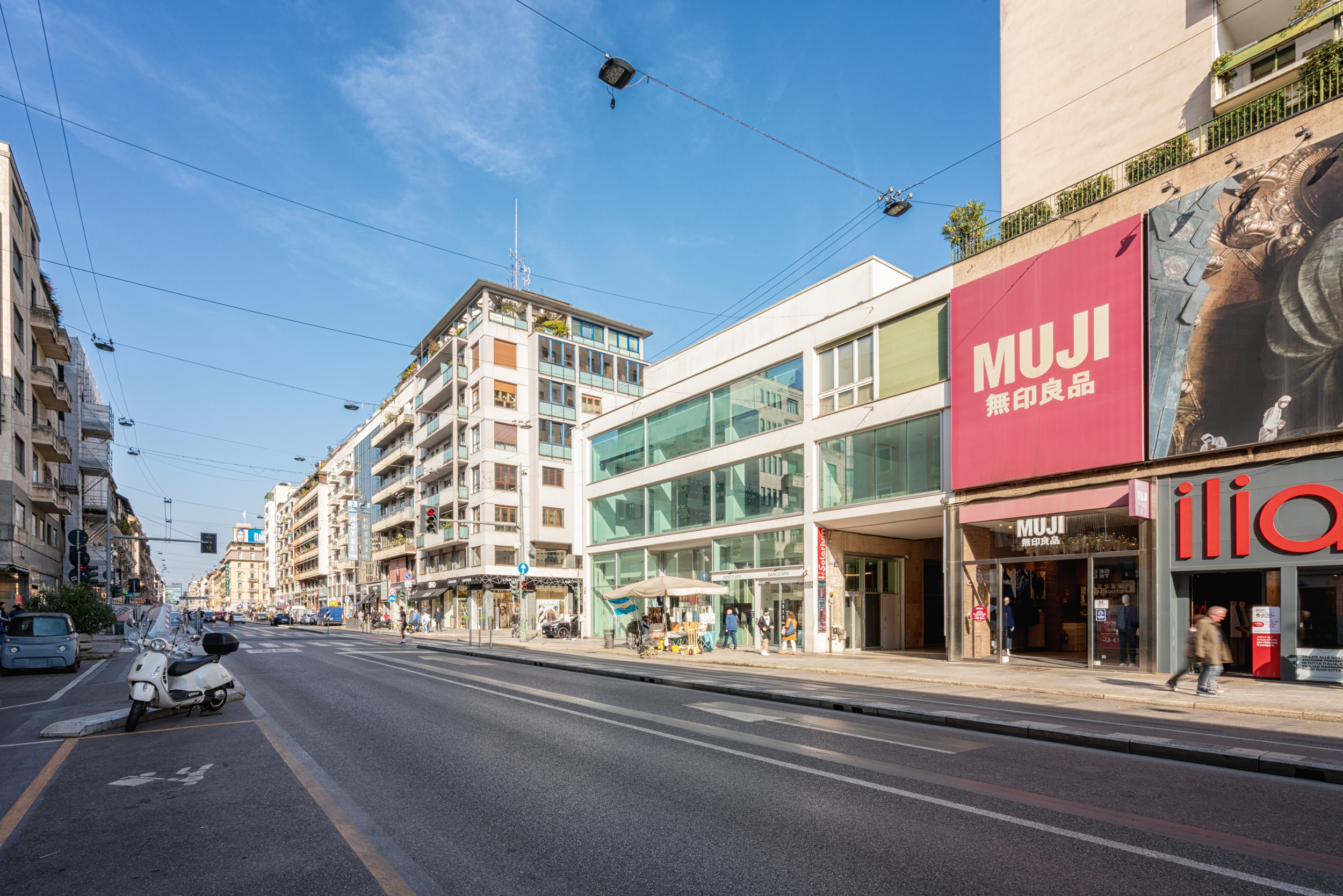 External view from Corso Buenos Aires