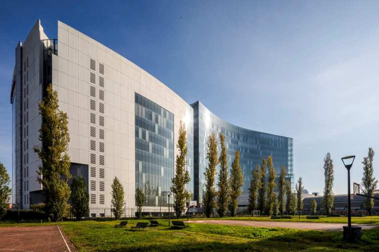 Lorenteggio Village_2