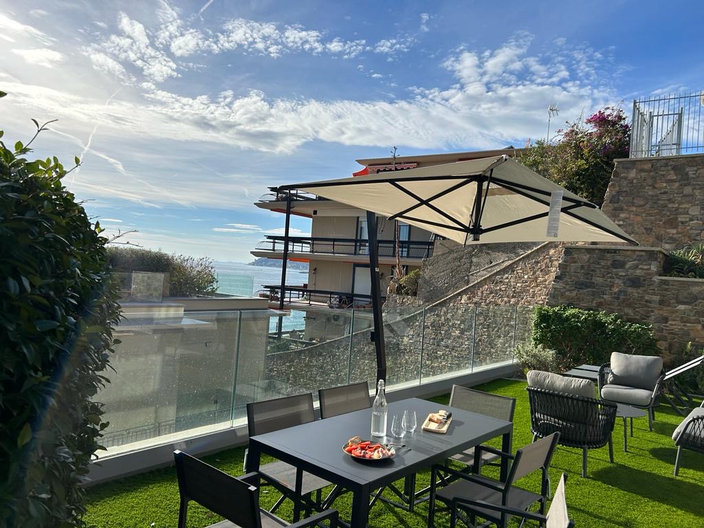Private Garden